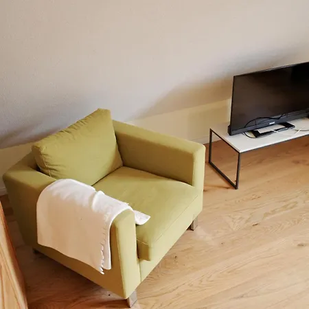 Forsthaus 3 2 Pax Charme & Ausblick Apartamento *